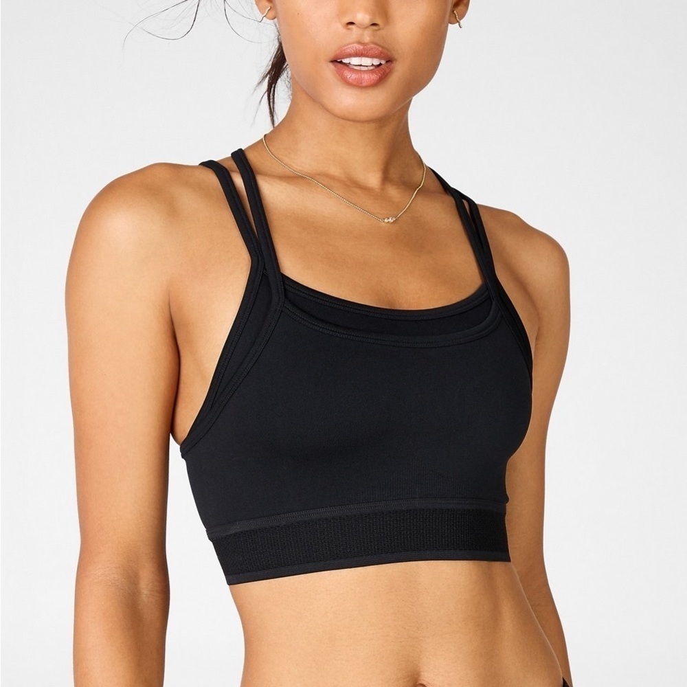 Fabletics | Black Poppy Seamless Sports Bra IV | Size Small